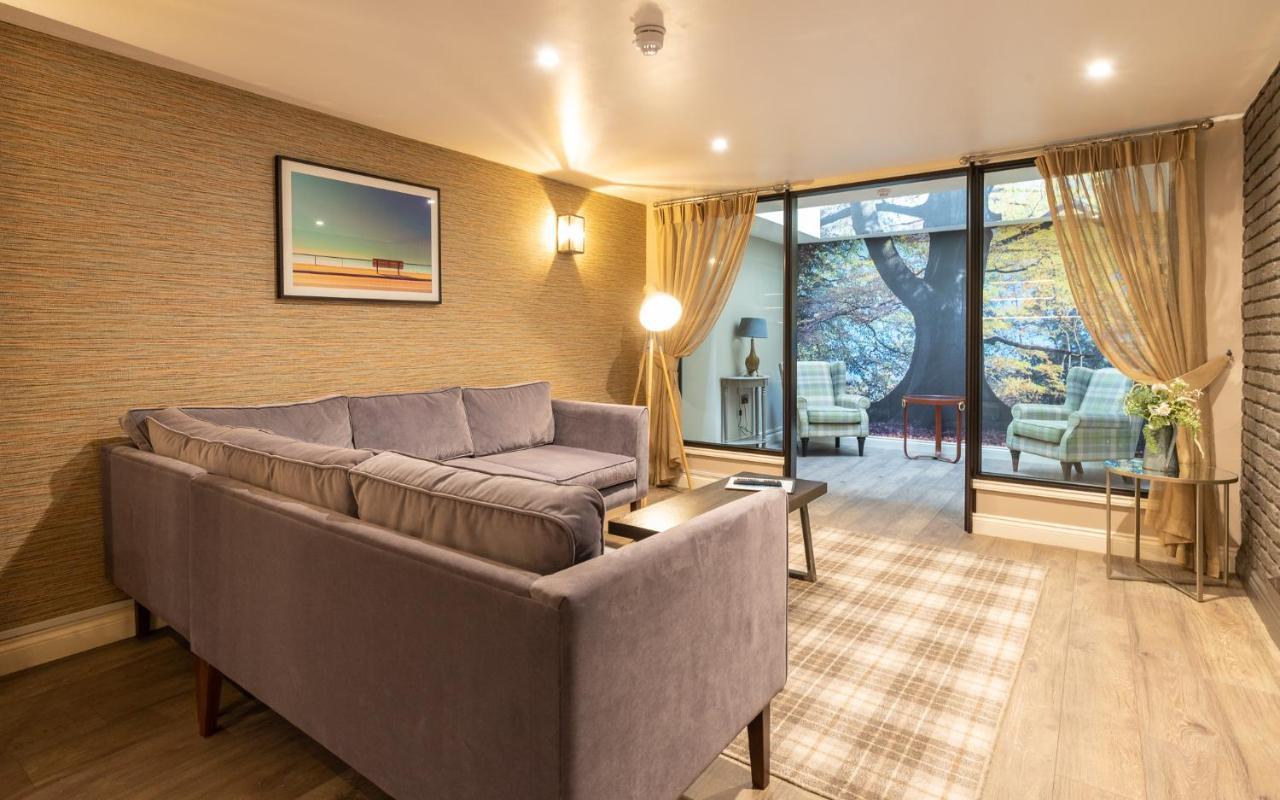 The Lawrance Luxury Aparthotel - York Exteriér fotografie